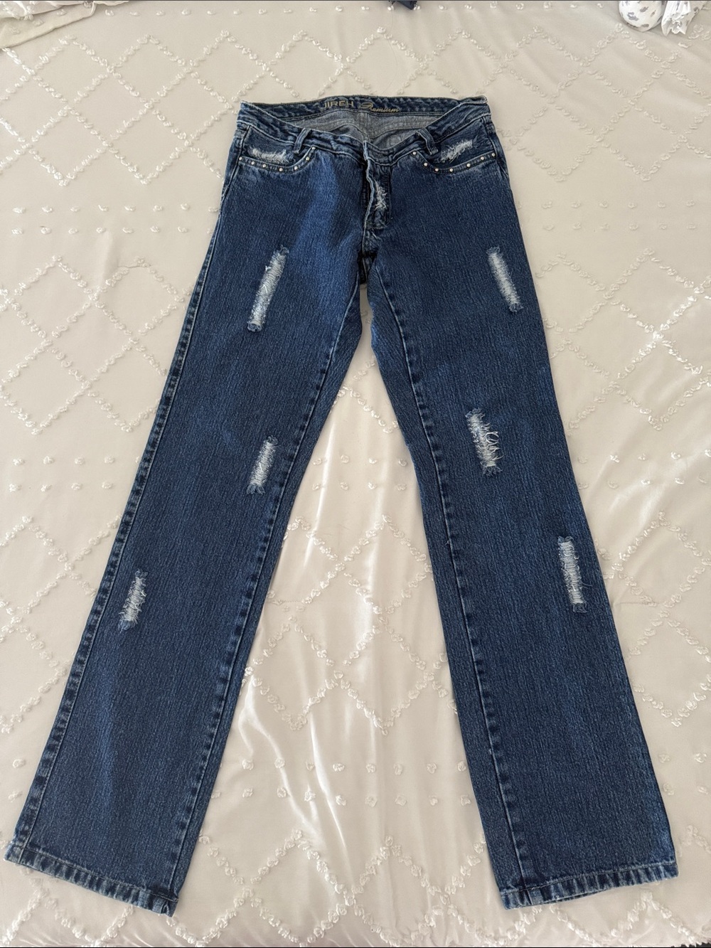 Women’s Dark Blue Distressed Straight-Leg Jeans